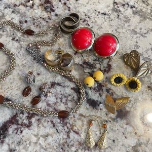 vintage costume jewelry